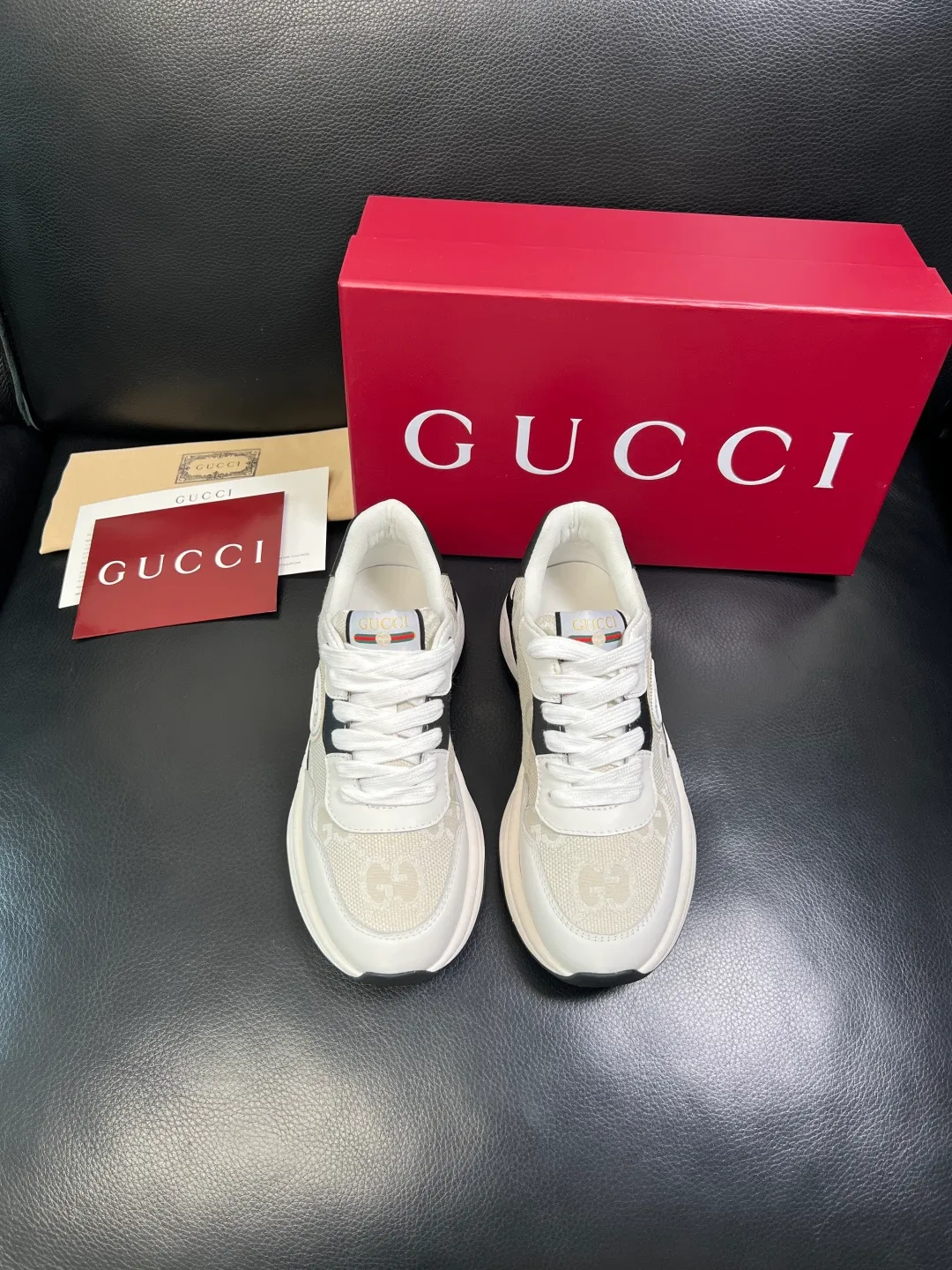 Men's shoes 💰800 Gucci top purchasing Gucci counter new model, original factory configuration imported cowhide from Italy with printed fabric, imported cowhide lining, breathable and comfortable, sole: original factory special sole is super comfortable, original factory and single goods are high quality, welcome to compare, code number 38-44 (customized 45)